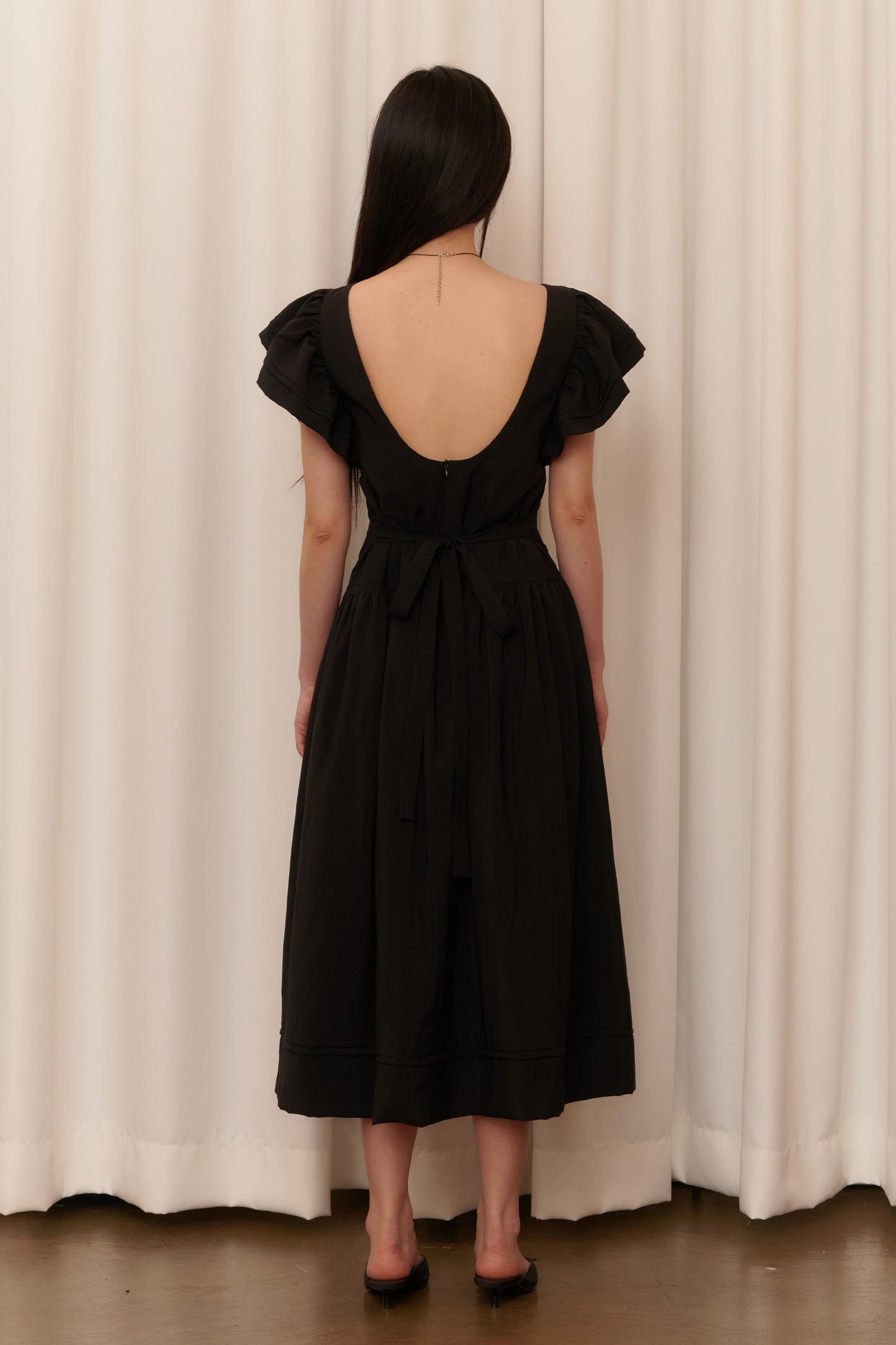 Flirting Picnic Dress (Black)