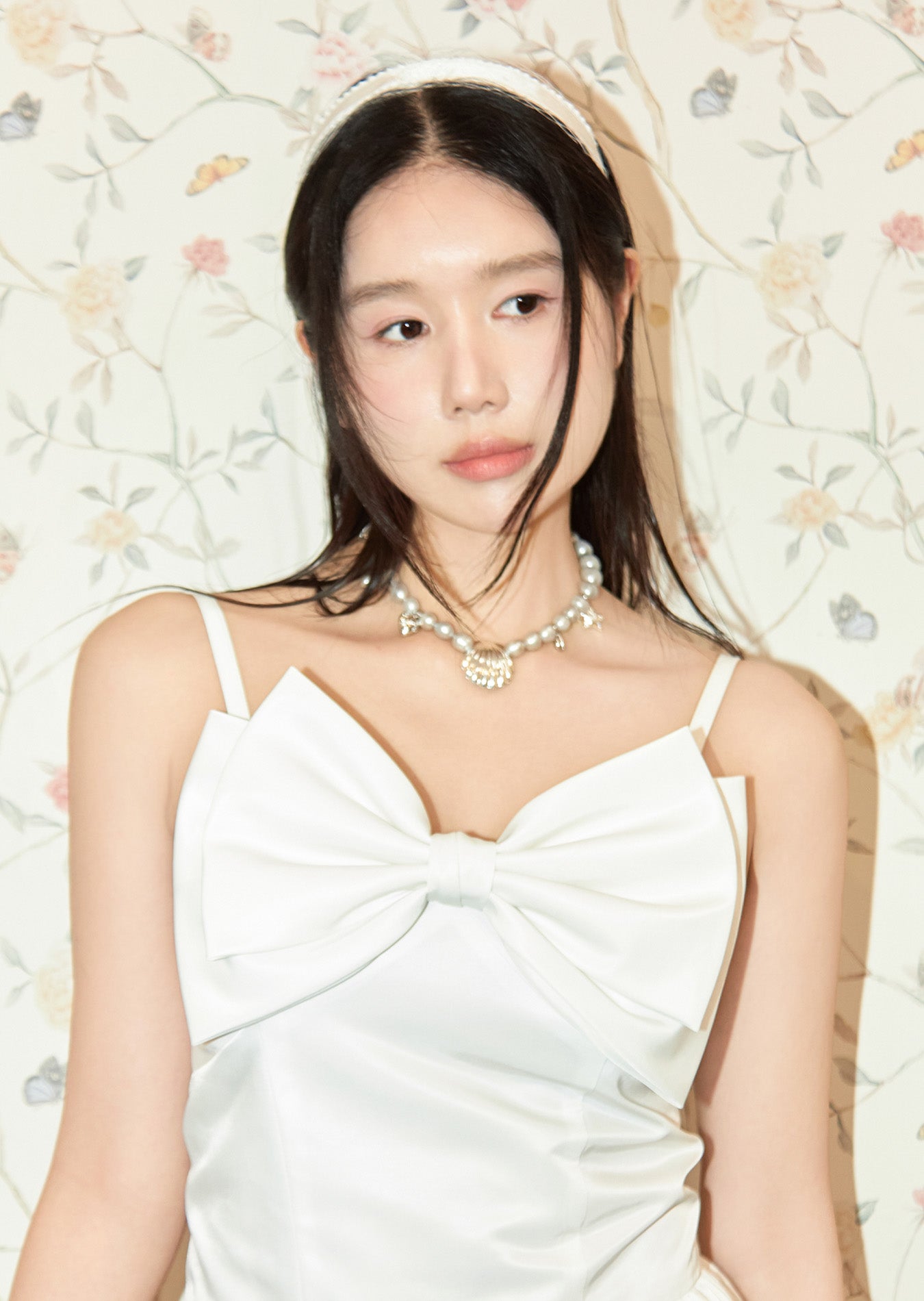 Fresh Water Pearl & Scallop Necklace (Silver)