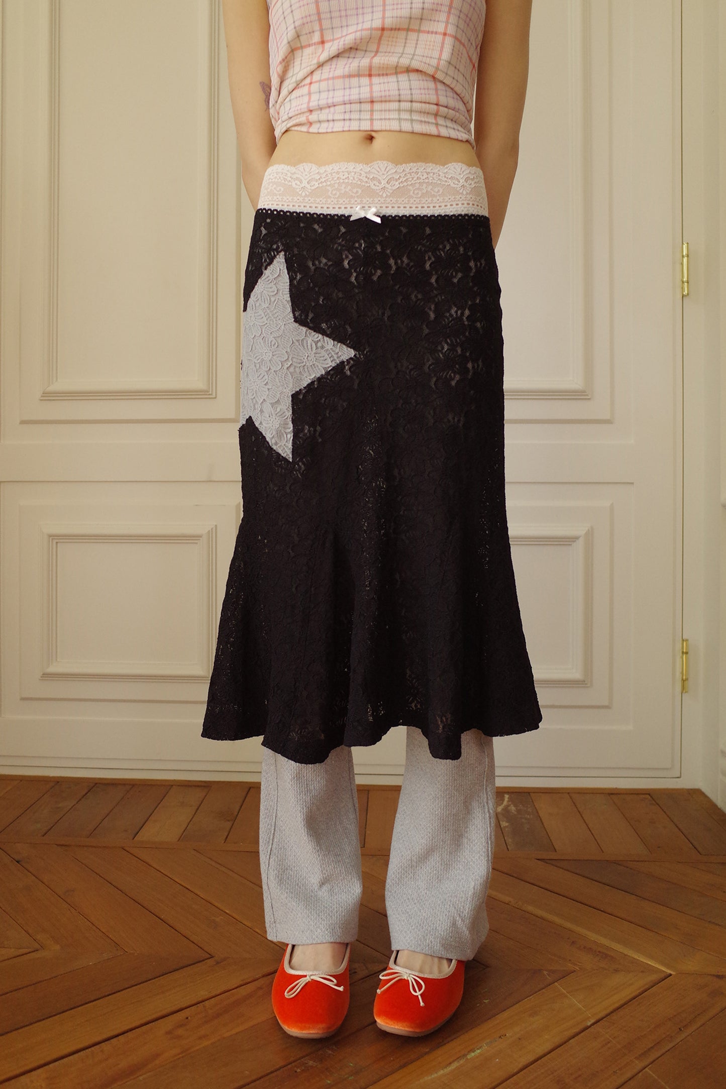Lace Star Mermaid Skirt (Black)
