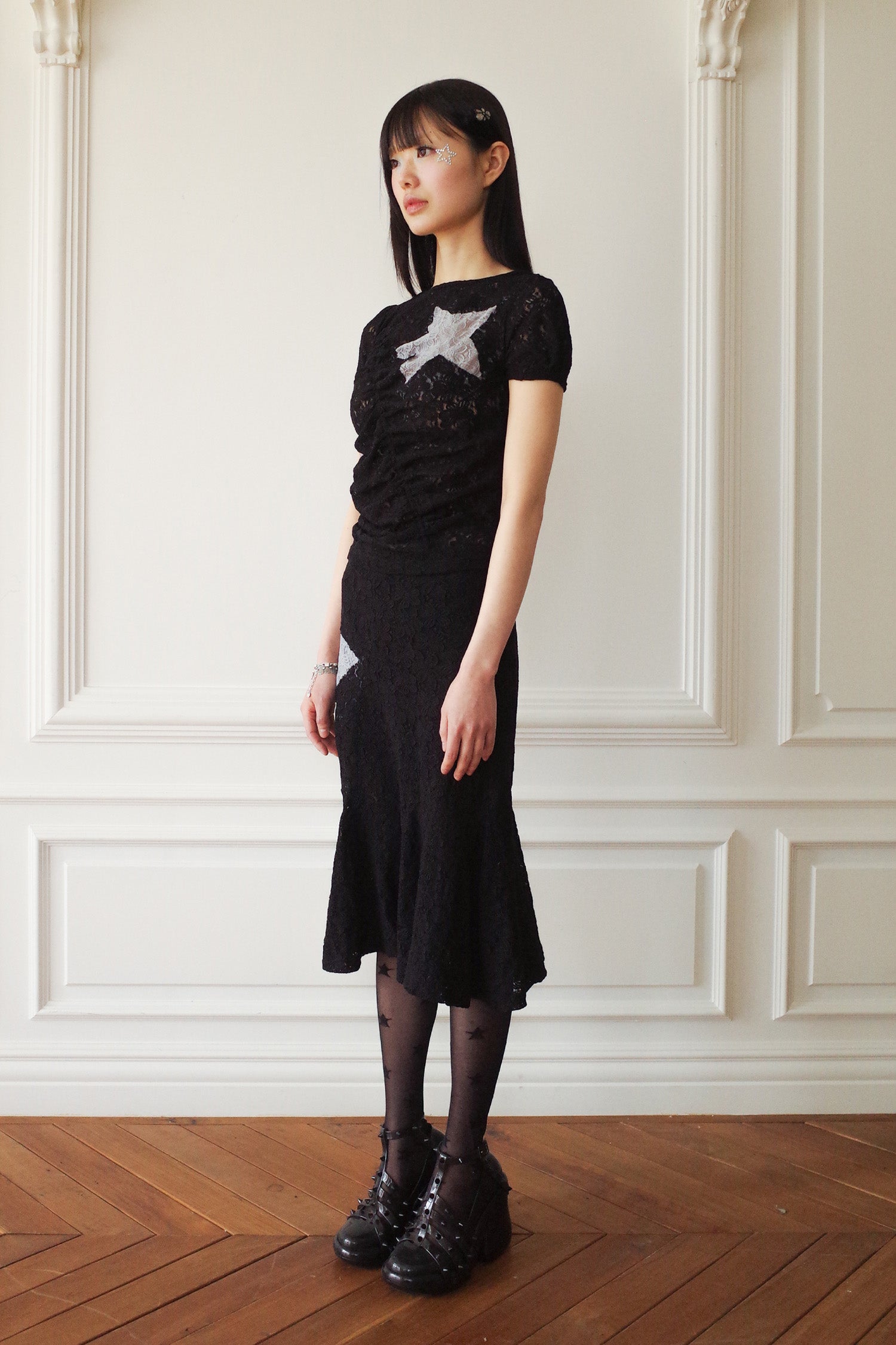Bubble Sleeve Star Top Black