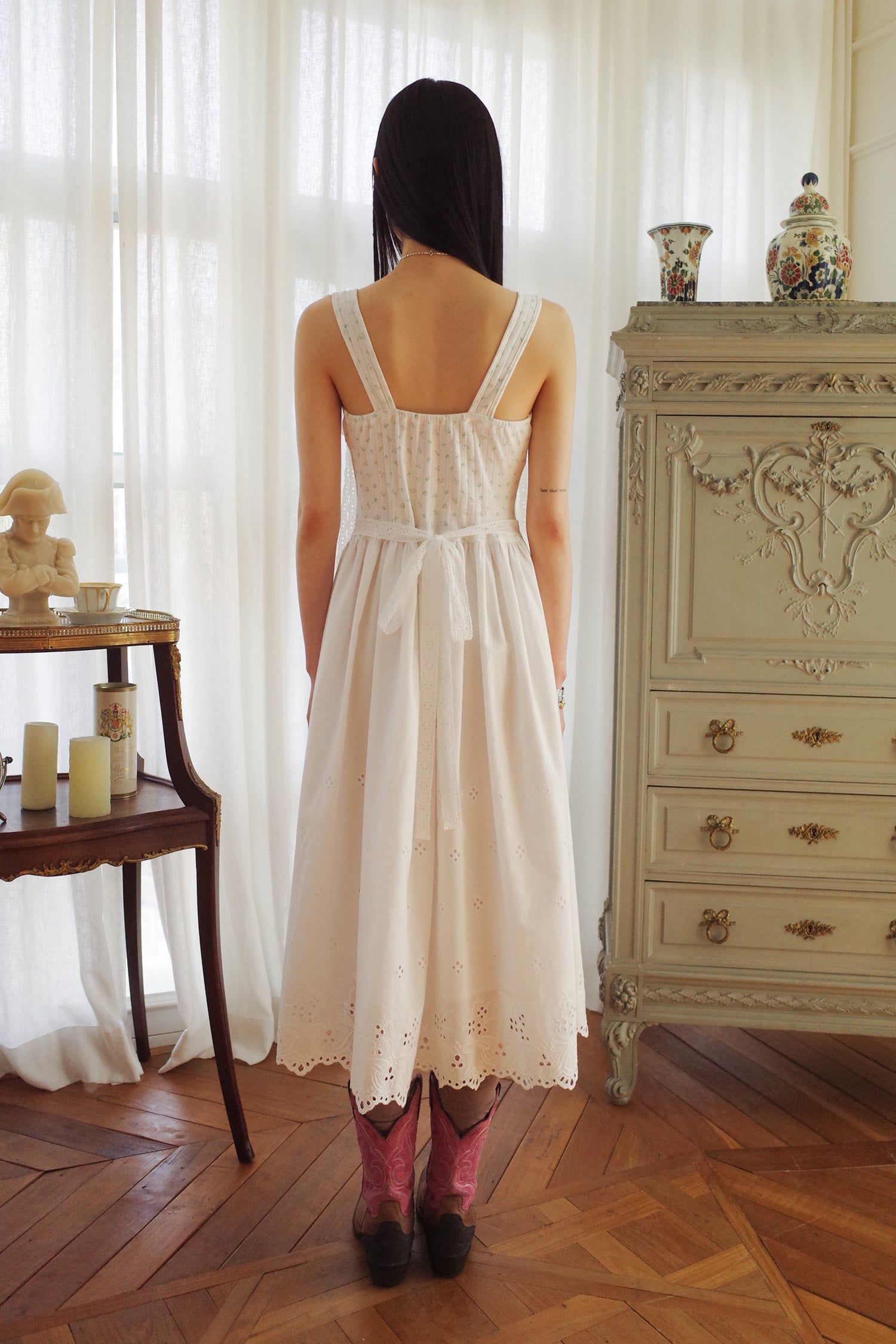 Basque waist floral dress (White)