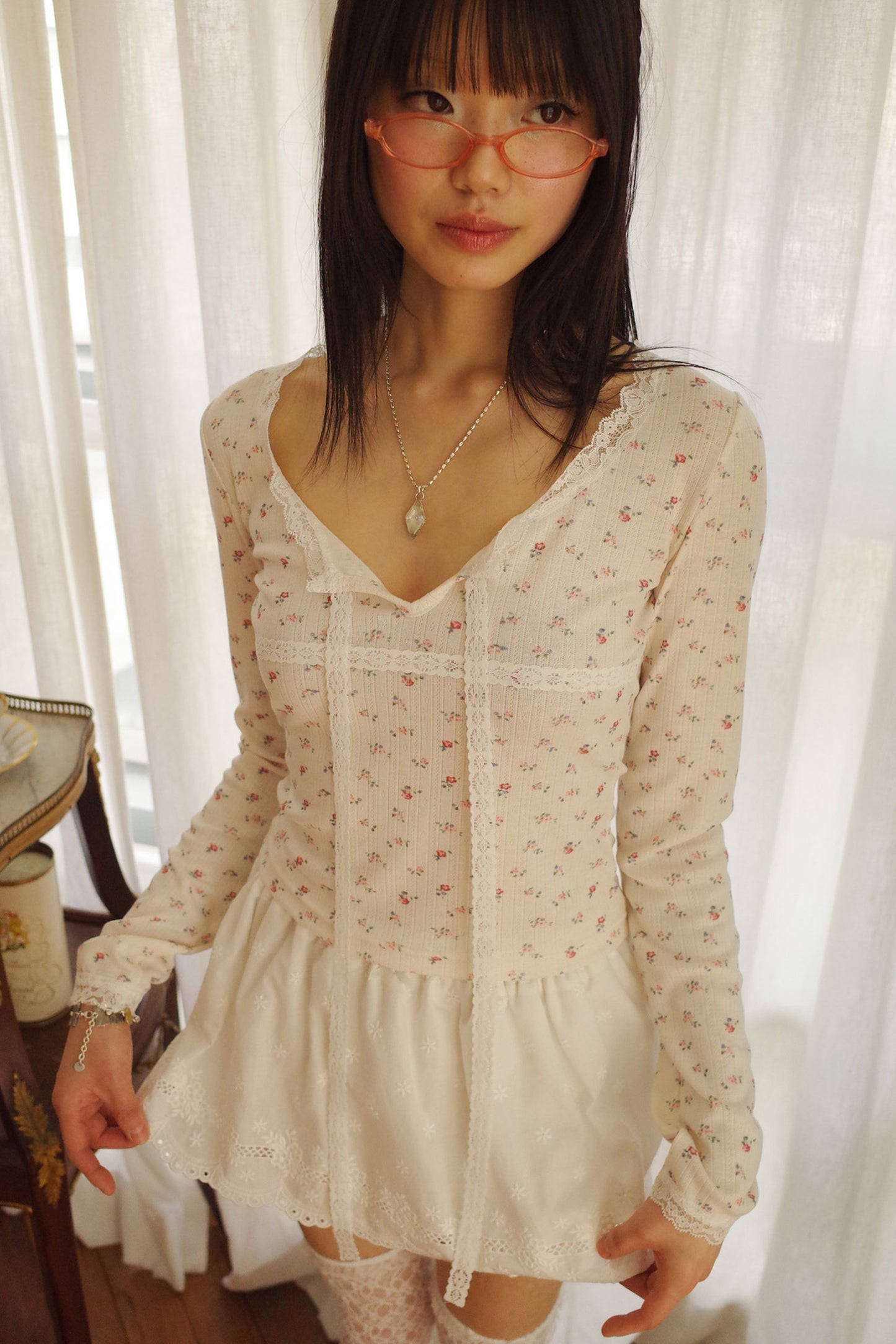 Eyelet Floral Lace Top (Cream)