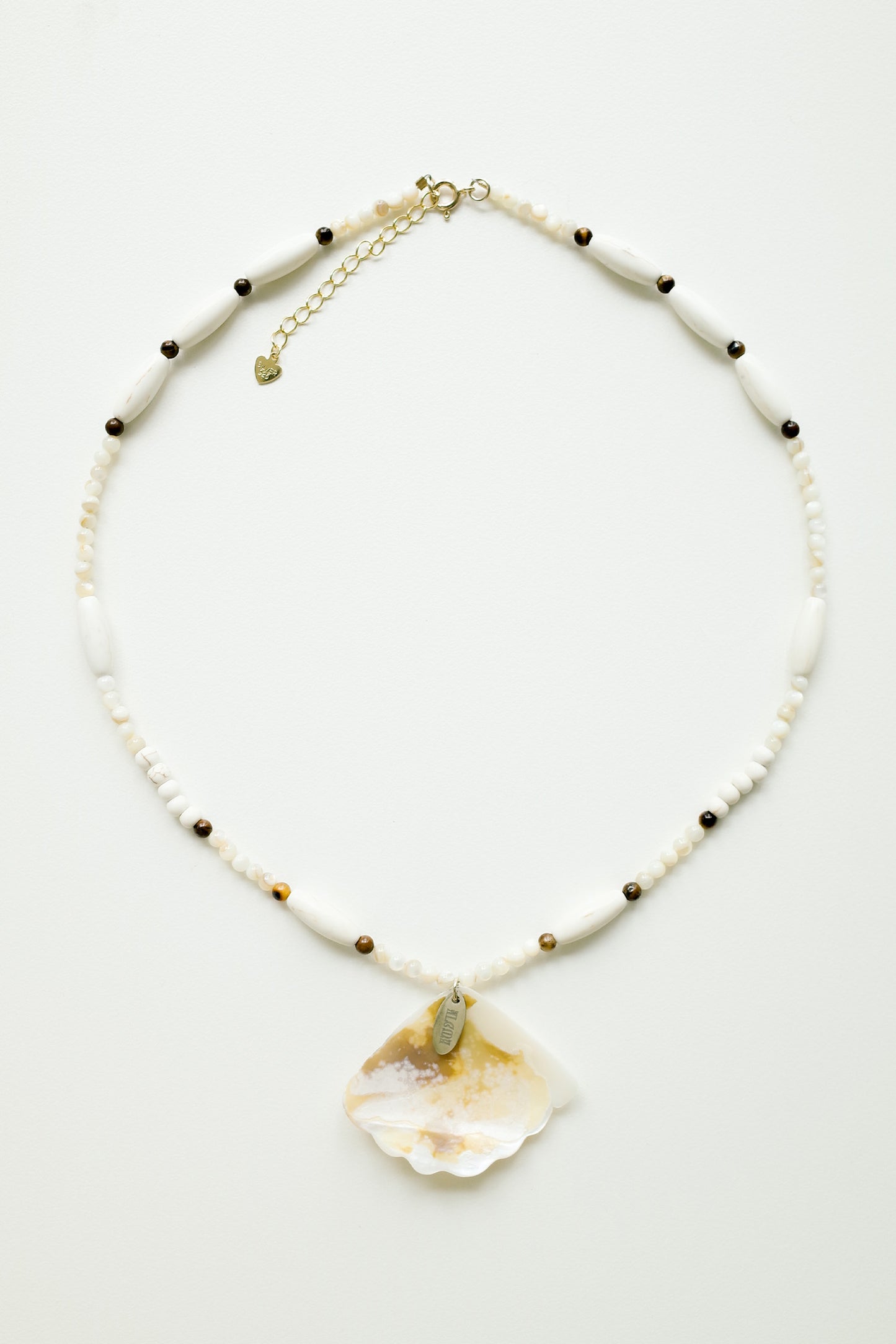 Jagae Shell Necklace