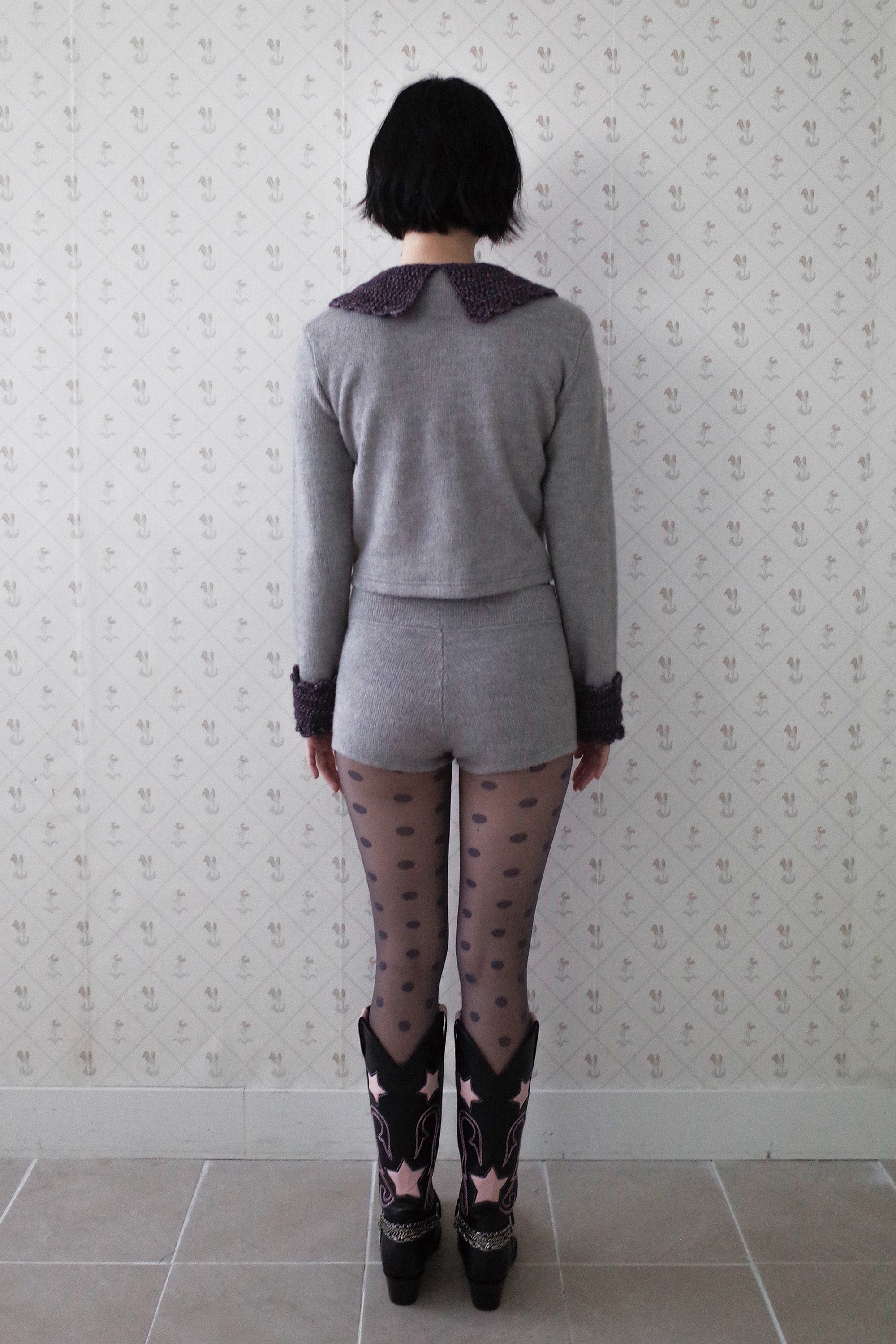 [12월 중순 출고]Crochet peter pan cardigan grey