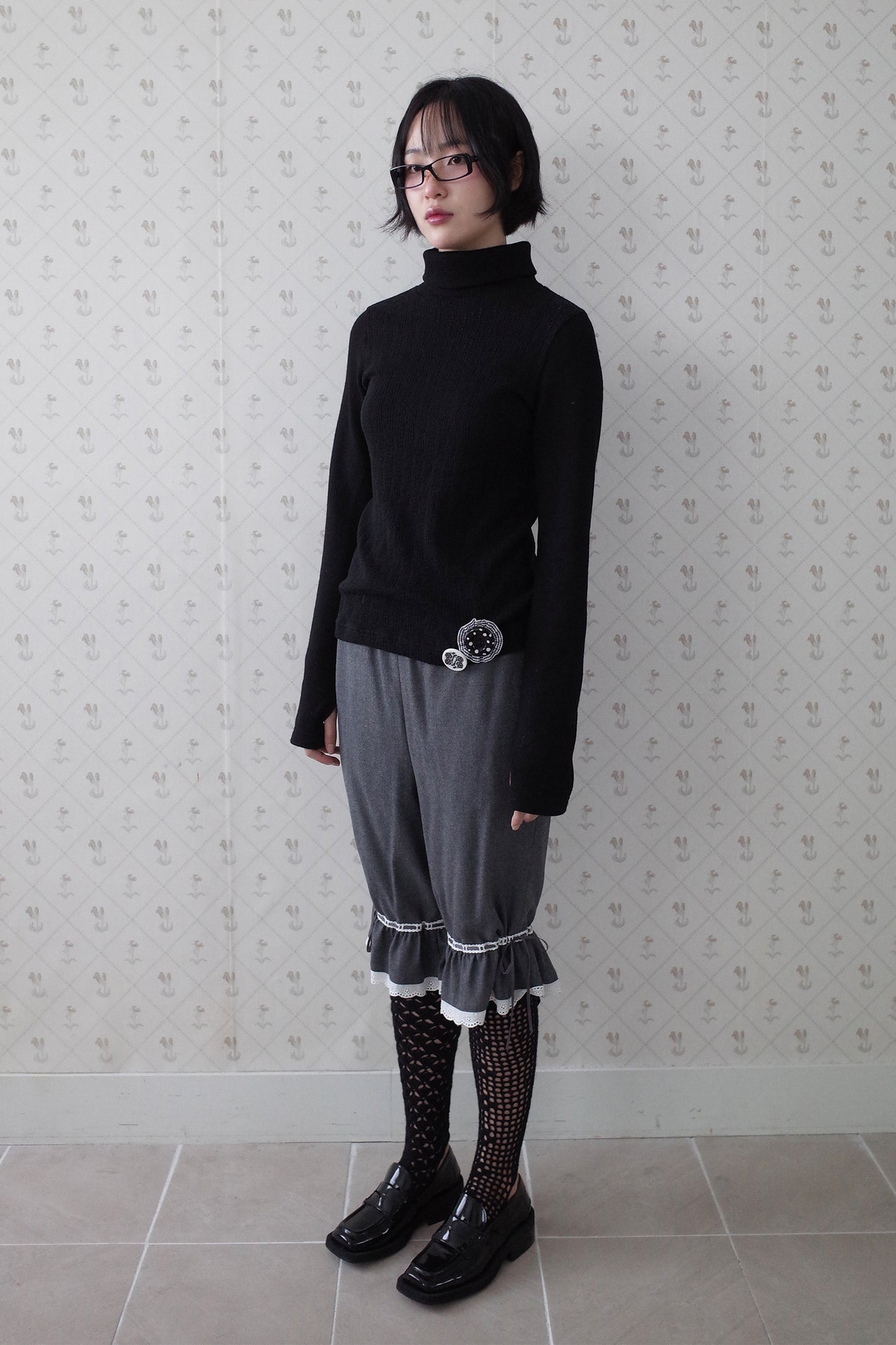 Soft Wool Turtle Neck Top (Black)