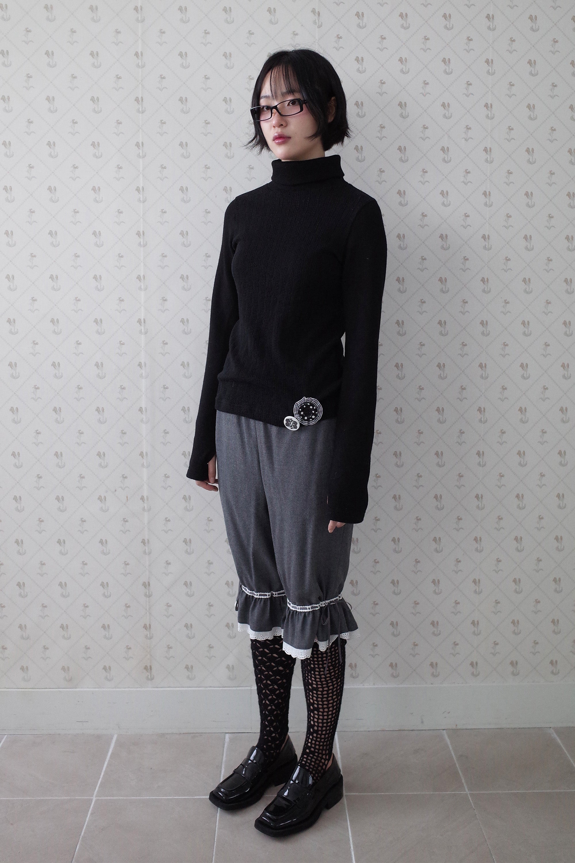 [12월초 출고]Soft wool turtle neck top black