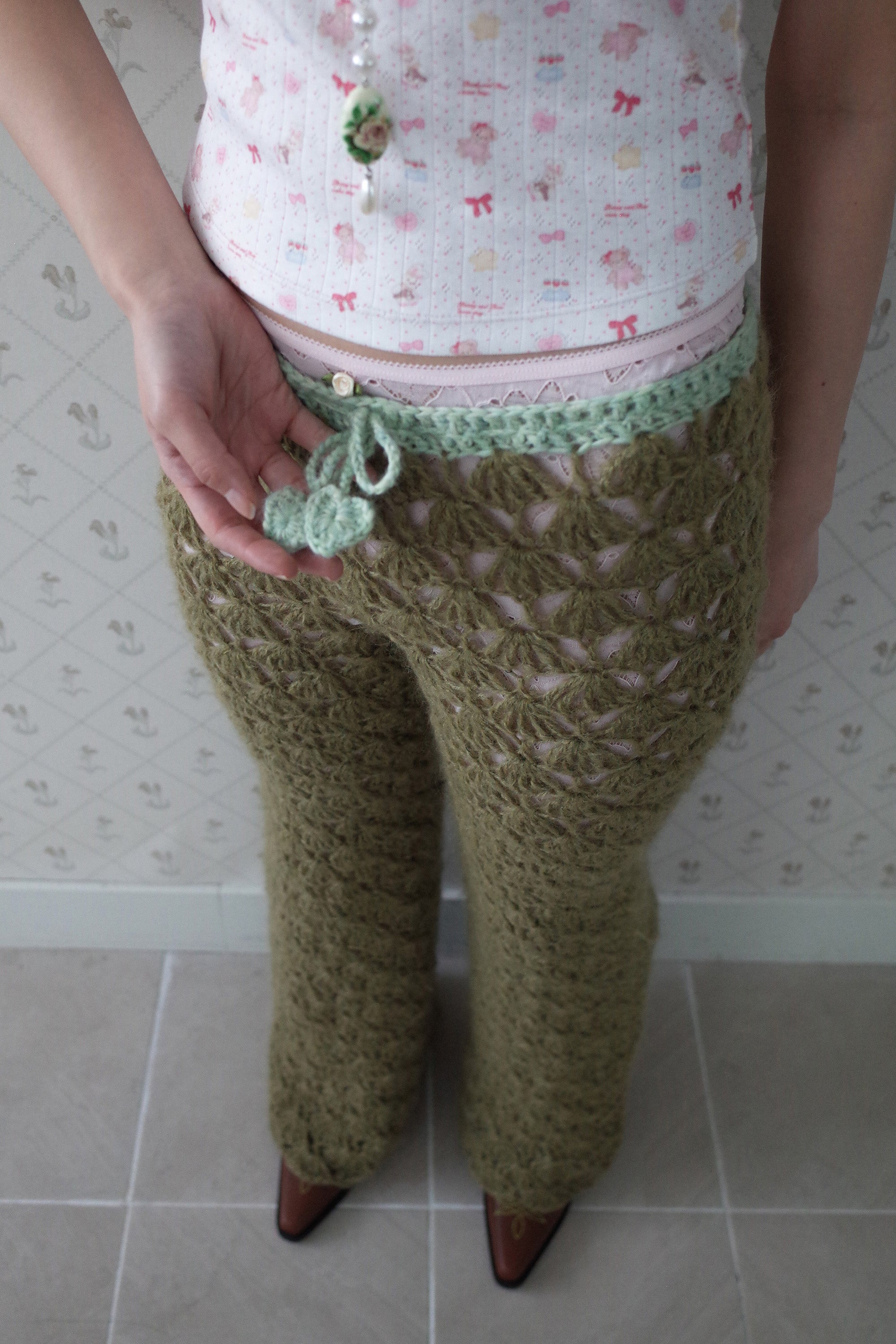 [Ordermade]Shell crochet boots-cut pants khaki