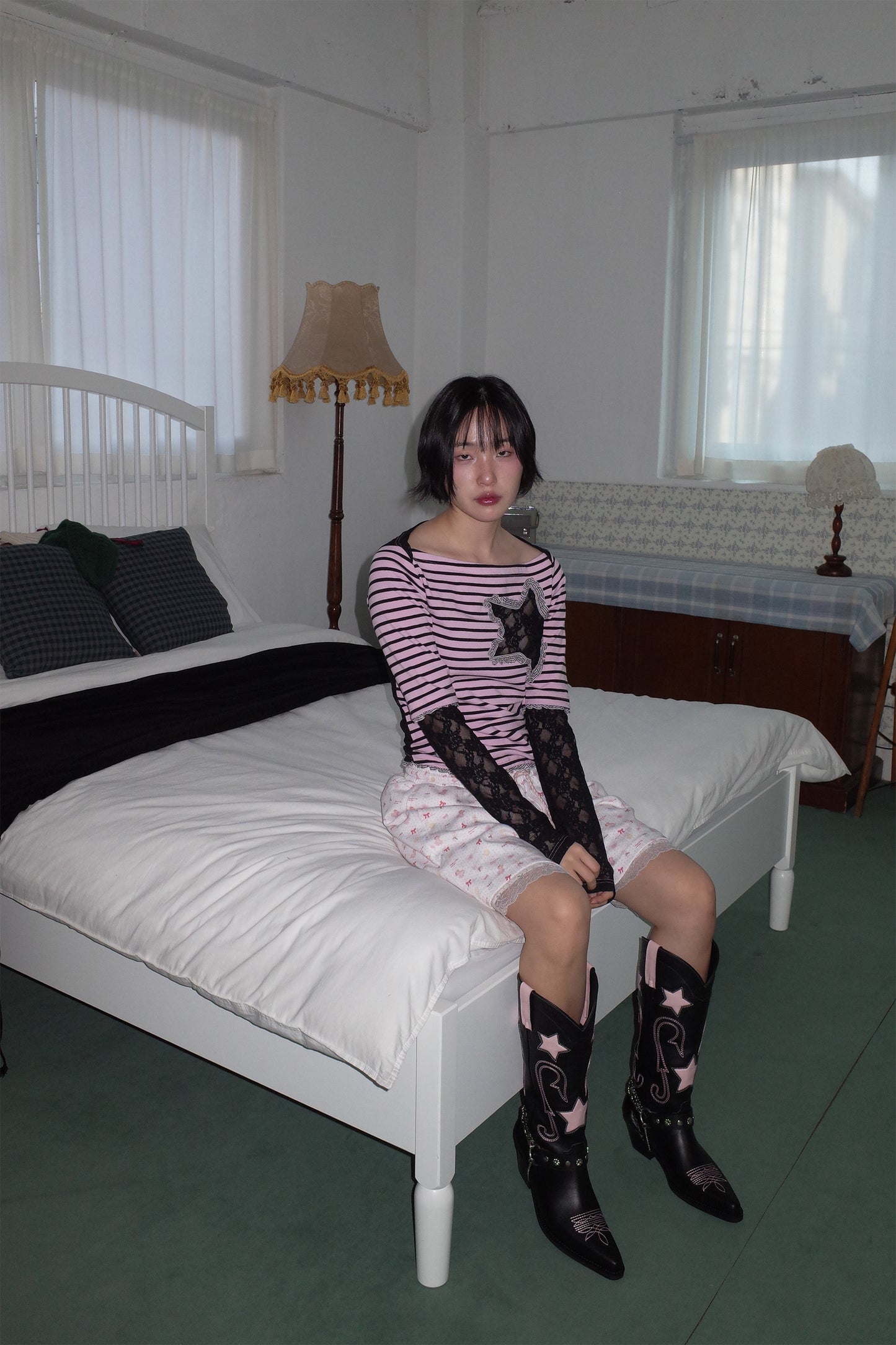 Star Western Boots (Black)